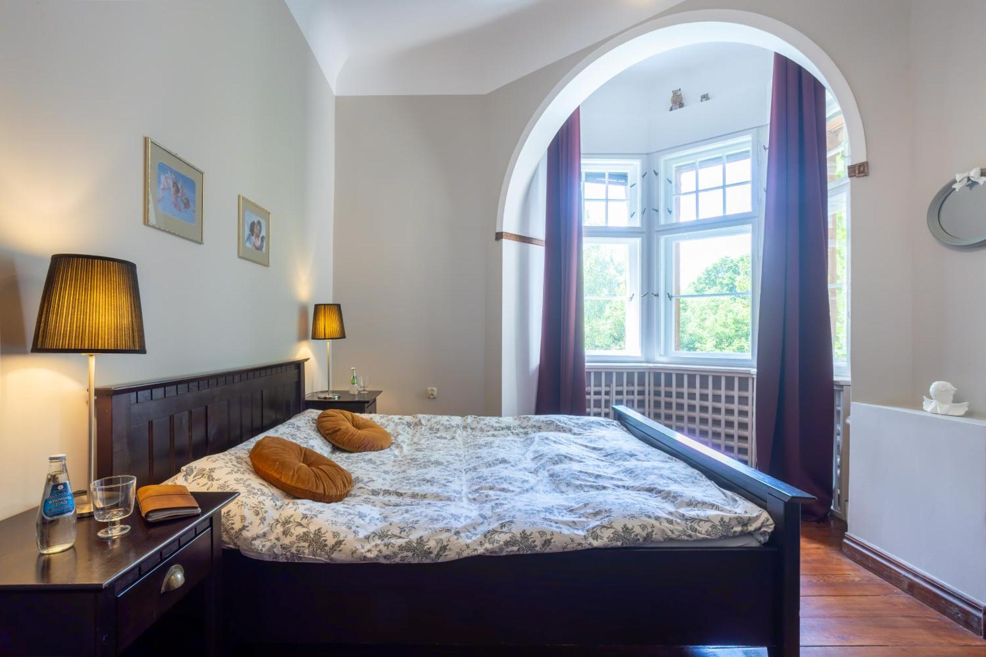 Palac Mysliwski Orle Solutions Мирославец Екстериор снимка